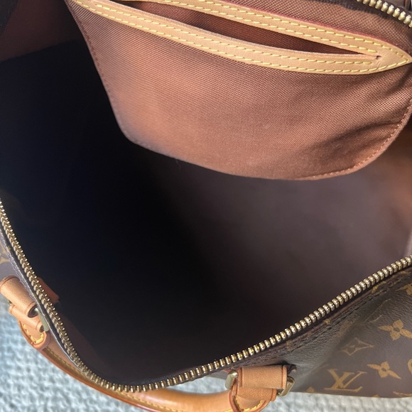 LV Speedy Bandoulière 35 - Picture 6 of 8